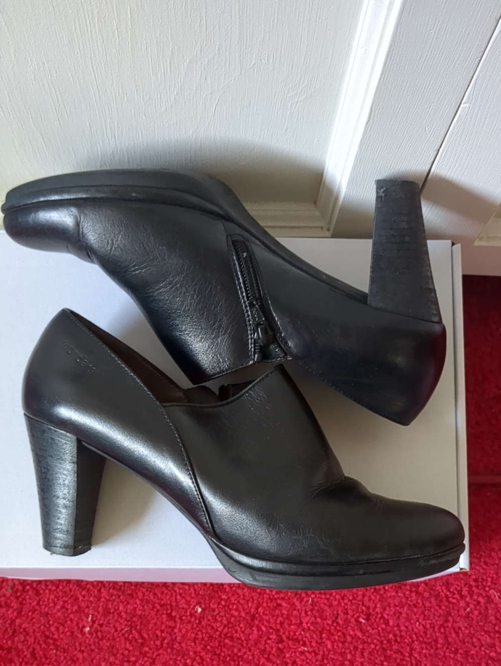 Wonders Spain black leather heeled ankle booties shooties EU 40/US 9 - Picture 4 of 5